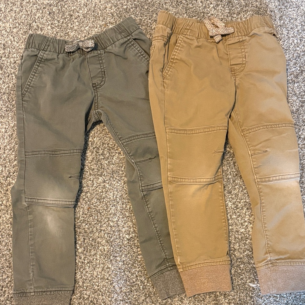 Cat & Jack Kids' Green and Tan Joggers